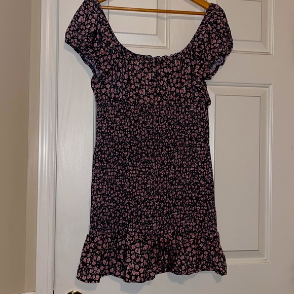 💜Brand new without tags wild fable Black and pink floral dress - Picture 4 of 4